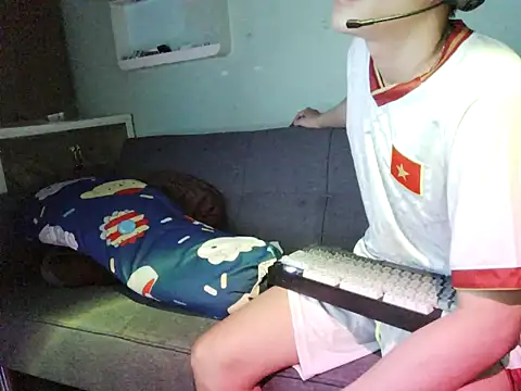 boyhigh1997 online show from 23, 2, 2026