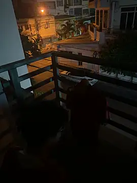 boyhigh1997 online show from 15, 4, 2026