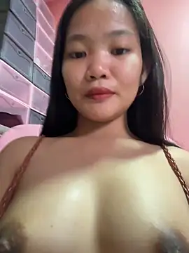 Snapshot of princess_janine chatting on 6, 1, 2026 princess janine online show from 6, 1, 2026