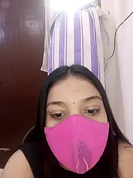 Snapshot of Cute_Rakhi8 chatting on 5, 4, 2026 Cute Rakhi8 online show from 5, 4, 2026