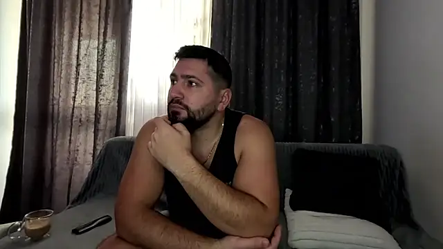 Gold Alpha Boy online show from 30, 10, 2025