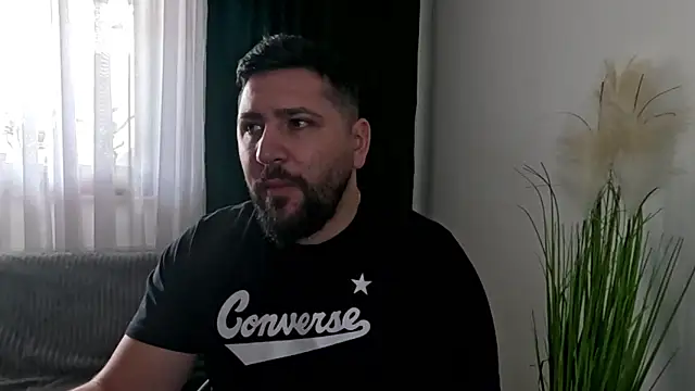 Gold Alpha Boy online show from 15, 3, 2026