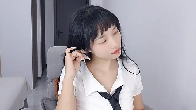 Lisa-3333 online show from 9, 10, 2025