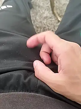 Snapshot of idhem___31 chatting on 18, 3, 2026 idhem 31 online show from 18, 3, 2026