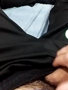 Snapshot of idhem___31 chatting on 31, 3, 2026 idhem 31 online show from 31, 3, 2026