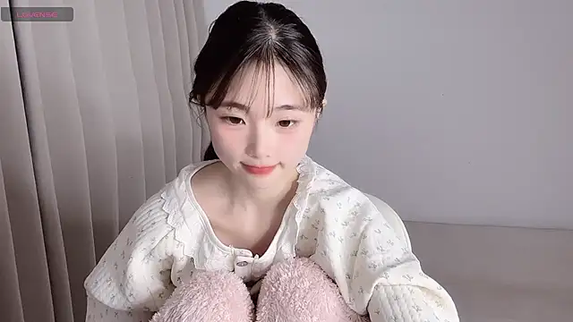 Snapshot of gougou77 chatting on 16, 12, 2025 gougou77 online show from 16, 12, 2025