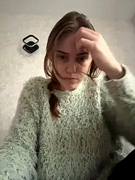 Delilah Leila online show from 10, 11, 2025