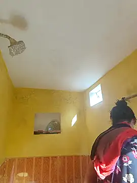 ISHANI-SINGH online show from 7, 11, 2025