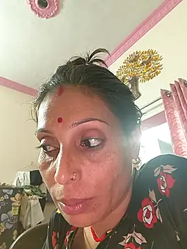 ISHANI-SINGH online show from 7, 11, 2025