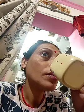 Snapshot of ISHANI-SINGH chatting on 9, 1, 2026 ISHANI-SINGH online show from 9, 1, 2026