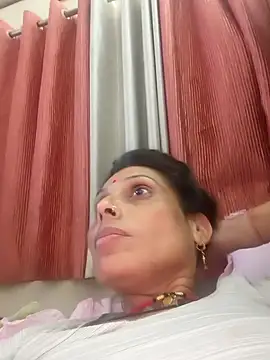 Snapshot of ISHANI-SINGH chatting on 6, 4, 2026 ISHANI-SINGH online show from 6, 4, 2026