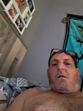 Snapshot of abellabricot chatting on 13, 7, 2026 abellabricot online show from 13, 7, 2026