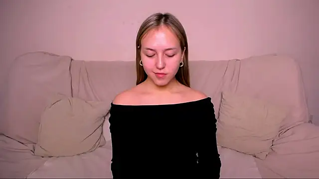 Snapshot of CindySparkl chatting on 13, 3, 2026 CindySparkl online show from 13, 3, 2026