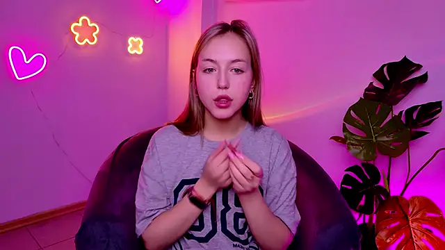 Snapshot of CindySparkl chatting on 17, 3, 2026 CindySparkl online show from 17, 3, 2026