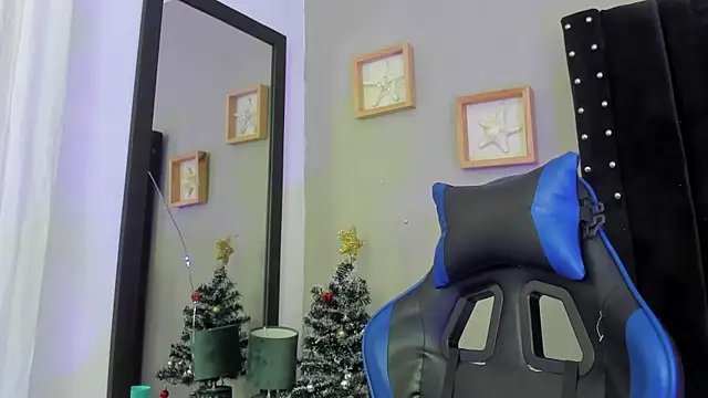 Mathewboy1 online show from 13, 12, 2025