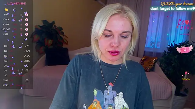 LiSinDoll online show from 25, 3, 2026