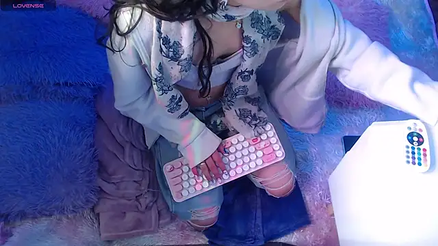 Giaa rossi online show from 11, 11, 2025