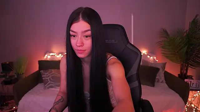 Snapshot of FataleNellie chatting on 15, 3, 2026 FataleNellie online show from 15, 3, 2026