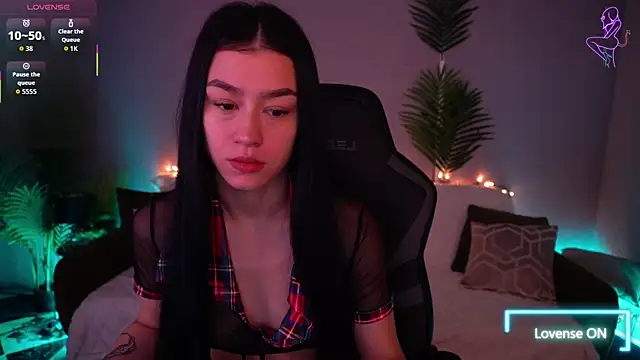 Snapshot of FataleNellie chatting on 27, 3, 2026 FataleNellie online show from 27, 3, 2026