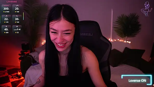 Snapshot of FataleNellie chatting on 7, 4, 2026 FataleNellie online show from 7, 4, 2026