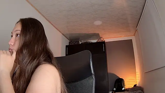 Violet moon24 online show from 23, 9, 2025