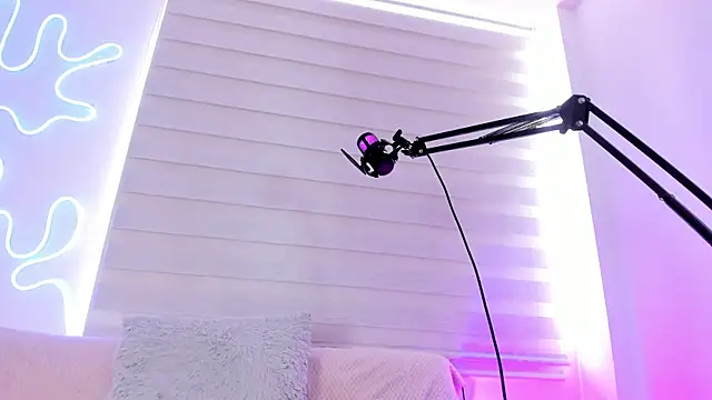 missweetpeach online show from 21, 10, 2025