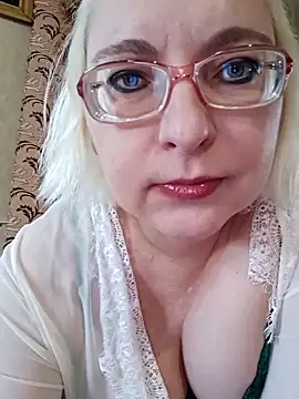 VikaKing online show from 5, 4, 2026