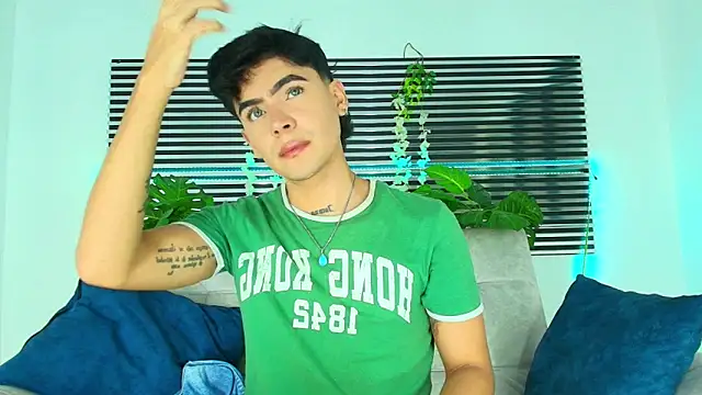 CamiiGuzmanX online show from 13, 1, 2026