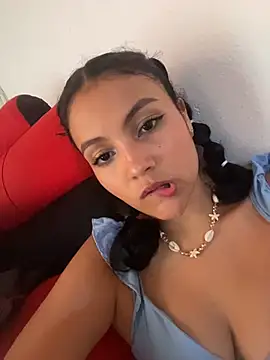 Snapshot of Angel-Caribbean chatting on 17, 11, 2025 Angel-Caribbean online show from 17, 11, 2025