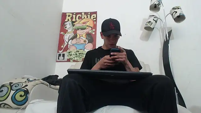 Thomasjons  online show from 12, 11, 2025