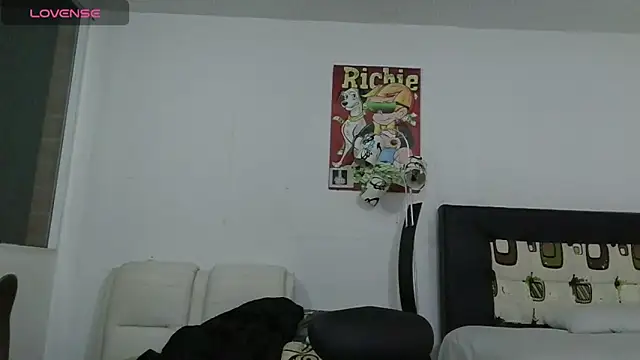 Snapshot of Thomasjons_ chatting on 13, 6, 2026 Thomasjons online show from 13, 6, 2026