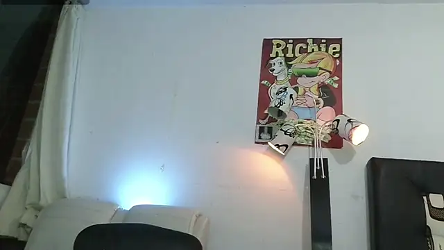 Snapshot of Thomasjons_ chatting on 27, 6, 2026 Thomasjons online show from 27, 6, 2026