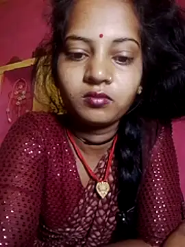 Snapshot of Hot_bbbb chatting on 4, 4, 2026 Hot bbbb online show from 4, 4, 2026