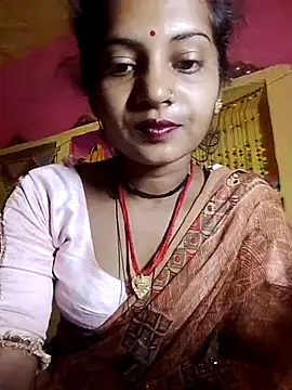 Snapshot of Hot_bbbb chatting on 15, 4, 2026 Hot bbbb online show from 15, 4, 2026