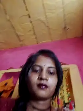 Snapshot of Hot_bbbb chatting on 17, 4, 2026 Hot bbbb online show from 17, 4, 2026