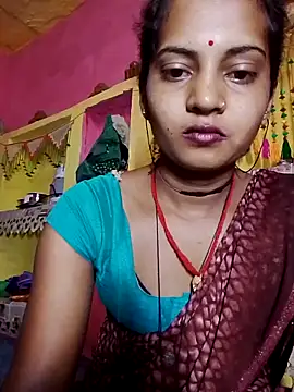 Snapshot of Hot_bbbb chatting on 24, 4, 2026 Hot bbbb online show from 24, 4, 2026