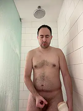 Snapshot of Mikey_Sucker chatting on 15, 4, 2026 Mikey Sucker online show from 15, 4, 2026