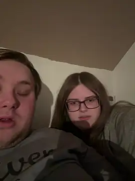 Snapshot of CurvyPaar2 chatting on 14, 2, 2026 CurvyPaar2 online show from 14, 2, 2026