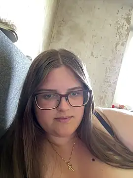 Snapshot of CurvyPaar2 chatting on 24, 5, 2026 CurvyPaar2 online show from 24, 5, 2026