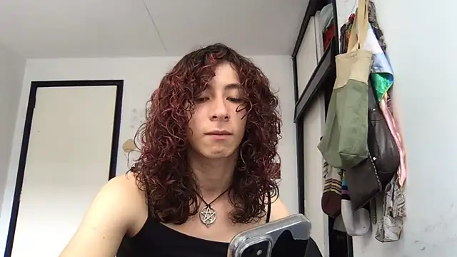 Snapshot of camille_delrey chatting on 9, 4, 2026 camille delrey online show from 9, 4, 2026