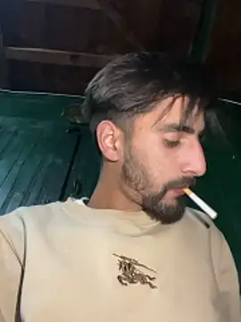 Snapshot of lyath3245 chatting on 10, 4, 2026 lyath3245 online show from 10, 4, 2026