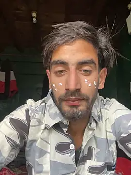 Snapshot of lyath3245 chatting on 20, 4, 2026 lyath3245 online show from 20, 4, 2026