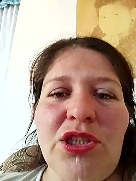 Daphne girlsex online show from 15, 1, 2026