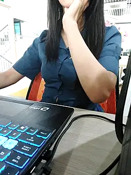 Snapshot of meomeocute chatting on 16, 4, 2026 meomeocute online show from 16, 4, 2026