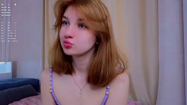 Snapshot of EasterBonney chatting on 11, 9, 2025 EasterBonney online show from 11, 9, 2025