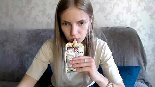 HitGyrl online show from 18, 10, 2025