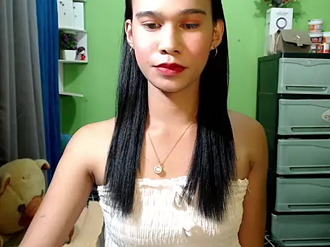 Snapshot of urseductivebarbie_xx chatting on 29, 3, 2026 urseductivebarbie xx online show from 29, 3, 2026