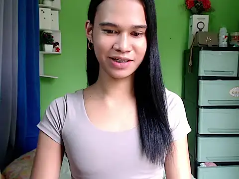 Snapshot of urseductivebarbie_xx chatting on 12, 4, 2026 urseductivebarbie xx online show from 12, 4, 2026