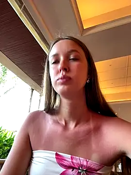 Snapshot of ElliRose chatting on 6, 10, 2025 ElliRose online show from 6, 10, 2025