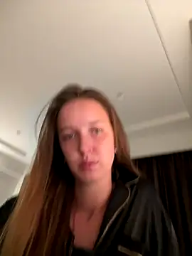 Snapshot of ElliRose chatting on 23, 10, 2025 ElliRose online show from 23, 10, 2025